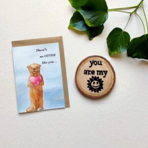 Houten onderzetter met kaart otter
